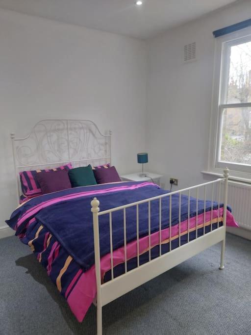 London Zone 2, Easy Travel Apartment Exterior photo